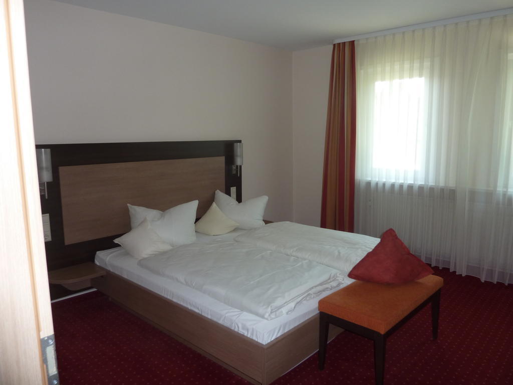 Hotel Gasthof Koenig Karl Freudenstadt Kamer foto