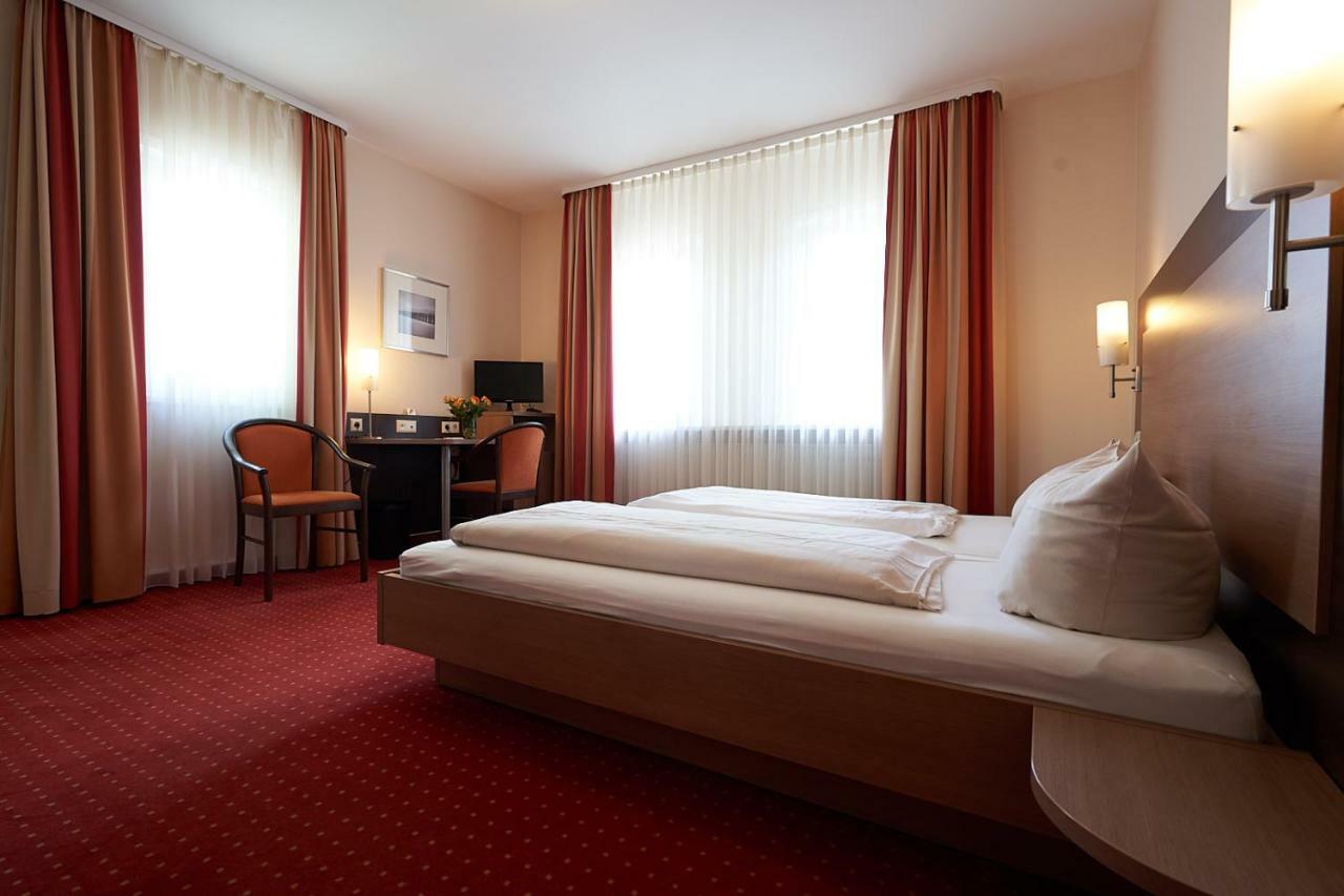 Hotel Gasthof Koenig Karl Freudenstadt Buitenkant foto